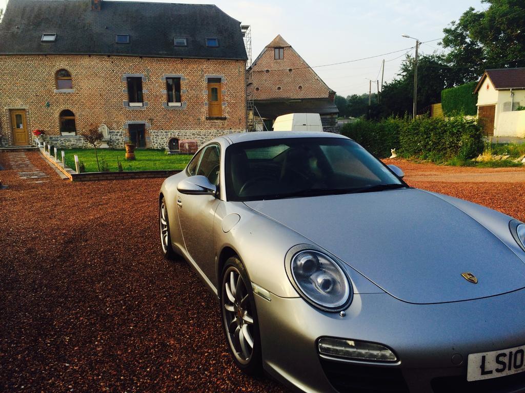 Aux Logis De La Solre Bed and Breakfast Ferrière-la-Petite Exteriör bild